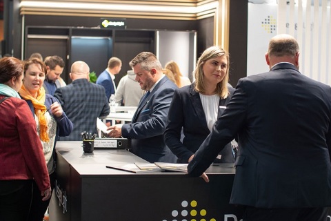 波兰建筑及装饰材料展览会展会现场图片