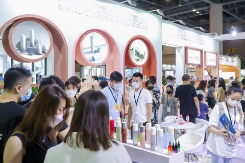 宁波华东美妆供应链展展会现场图片