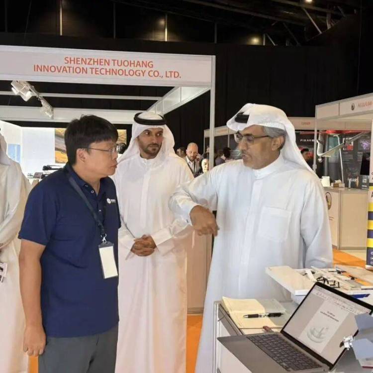 蜂巢航宇亮相2025迪拜国际低空经济博览会暨世界无人机展