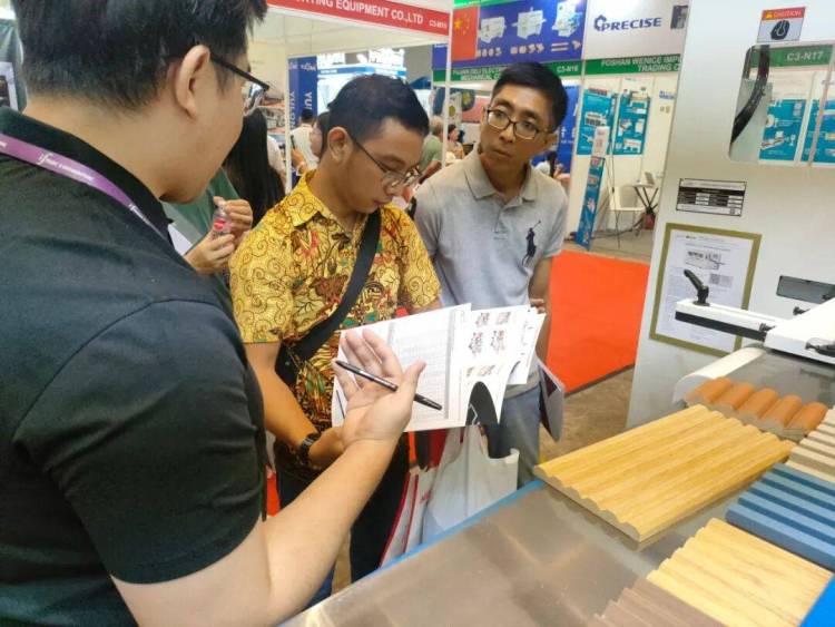 盛况直击 | 2025印尼木工展，青城机械闪耀雅加达！