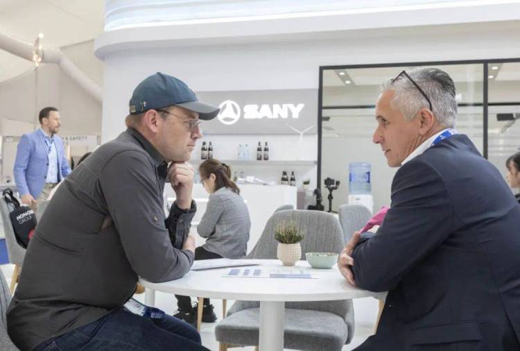 2025年胡苏姆风能展第四天 | SANY Renewable Energy再成功