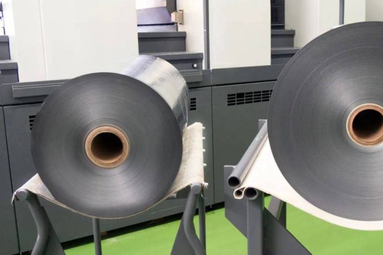 重新思考装饰的可能性：库尔兹诚邀您参加2025欧洲标签展！