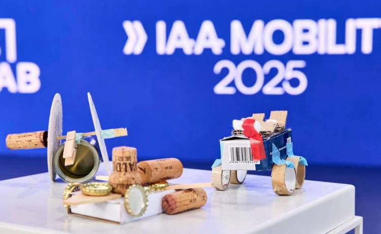 德国汉诺威国际商用车展览会 IAA MOBILITY 展示行业表现和创新实力