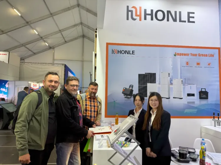 聚焦2025波兰：弘乐集团在国际电力能源展览会上的风采