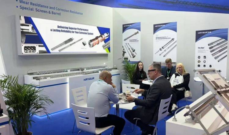 华丽收官！浙江华业闪耀2025年德国K展！