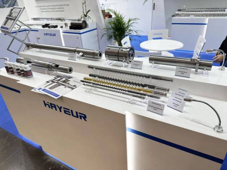 华丽收官！浙江华业闪耀2025年德国K展！