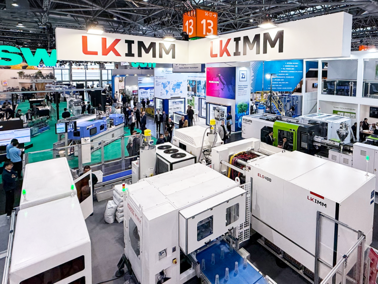 塑造薄壁包装未来 | 力劲塑机参展K 2025圆满收官