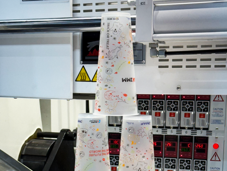 塑造薄壁包装未来 | 力劲塑机参展K 2025圆满收官