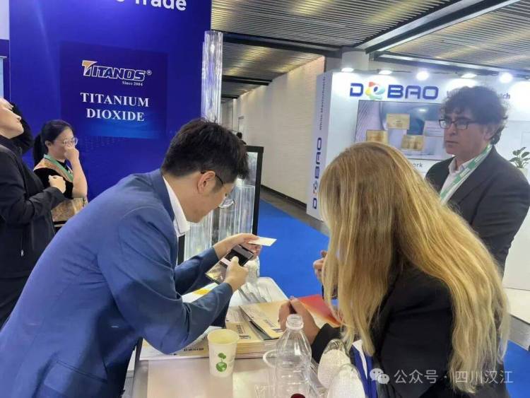 直击德国K展现场！四川汉江闪耀2025年世界橡塑舞台