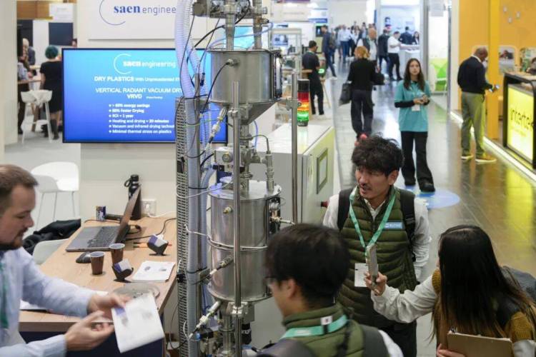 塑界之力：K展2025盛大开幕！共同见证绿色与智能的未来