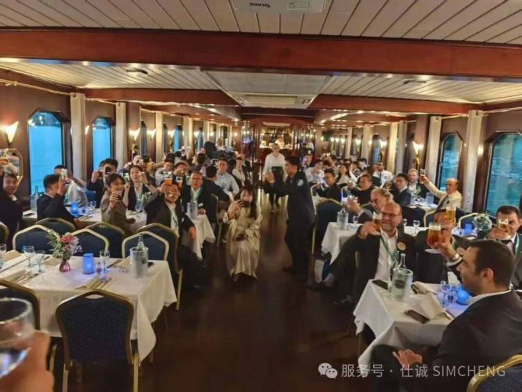 K 2025璀璨之夜：仕诚公司“莱茵河之夜”活动圆满成功