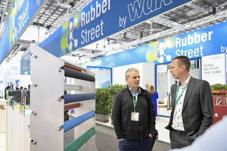 塑界之力：K展2025盛大开幕！共同见证绿色与智能的未来