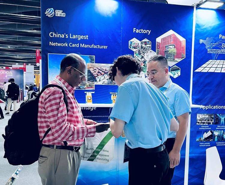GITEX 2025光润通自主光通信方案引中东市场热切关注