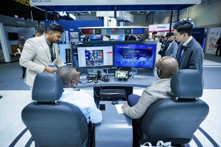 GITEX Global 2025 | AI专网赋能，海能达加速行业智能化新篇章