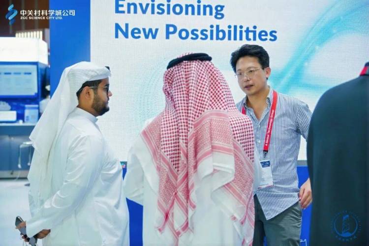 GITEX Global上的中国智算名片 九章云极构建全球普惠智算范式
