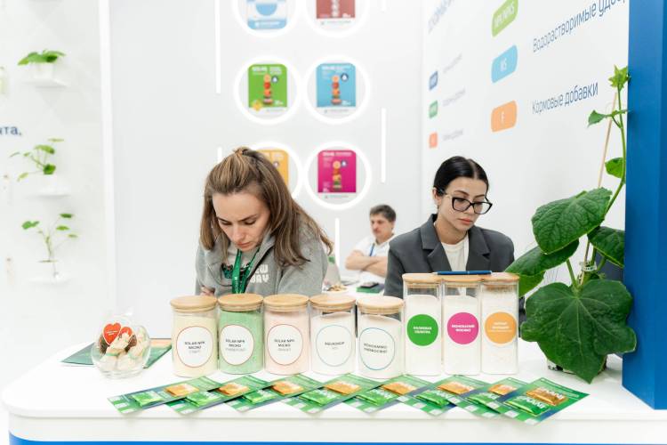 Uralchem亮相莫斯科国际果蔬展览会2025