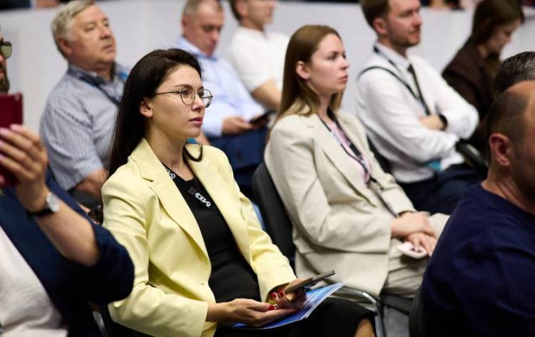 2026年英国伯明翰国际欧洲客车展览会：引进Irizar i6S Efficient