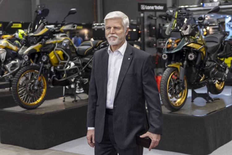 2025年捷克布拉格国际摩配展览会：首位参观者为PETR PAVEL