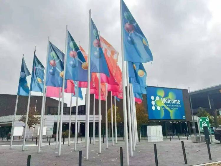 思立可科技K展2025归来：十五年同行，以创新材料兑现对未来的承诺