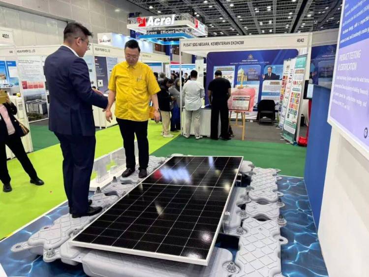 诺斯曼能源全新水上漂浮系统，亮相马来西亚IGEM2025，拓东盟绿能新局