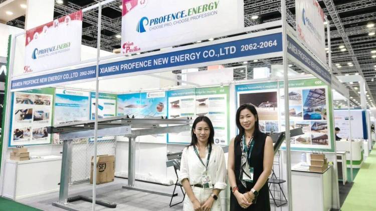 相聚马来西亚，潽升新能源携全新车棚系列产品亮相 IGEM 2025