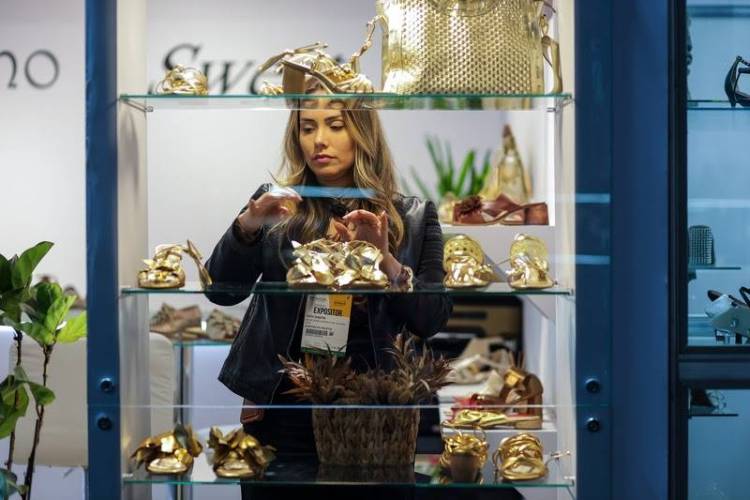 巴西圣保罗鞋业展：经典与叛逆2026秋冬潮流