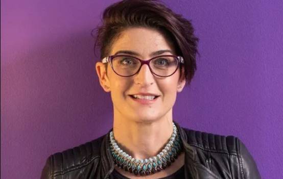 2025年英国伦敦国际石材及表面材料展览会：演讲嘉宾贝基·瓦伦丁