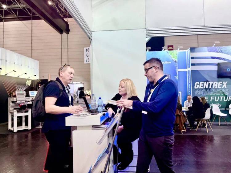 CCQS直击德国A+A 2025首日现场！16号馆G73展位实况抢先看