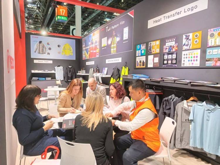 厦门岳科股份YECO首次亮相2025年德国A+A劳保展！