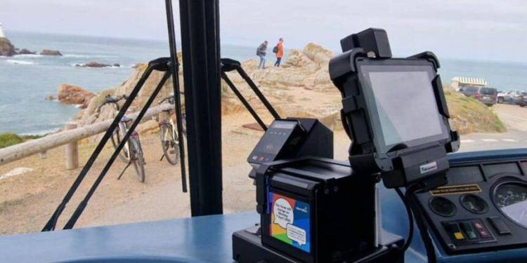 2025年英国伯明翰国际欧洲客车展览会：TransMach推出TM700新功能