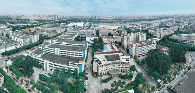 技领防护新篇！汇通自动化亮相德国职业安全及健康展 A+A 2025，共探呼吸防护自动化未来