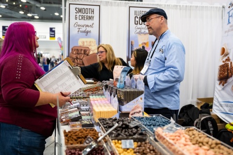 加拿大温哥华消费品及礼品展秋季展会现场图片