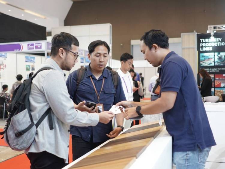 印尼木工制造与家具零部件展览会 IFMAC WOODMAC 2025圆满落幕，推动家具行业全球技术发展