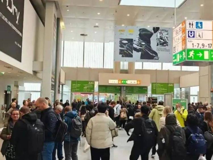 欧洲首秀！瑞氪维尔Raxwell亮相2025德国劳保展