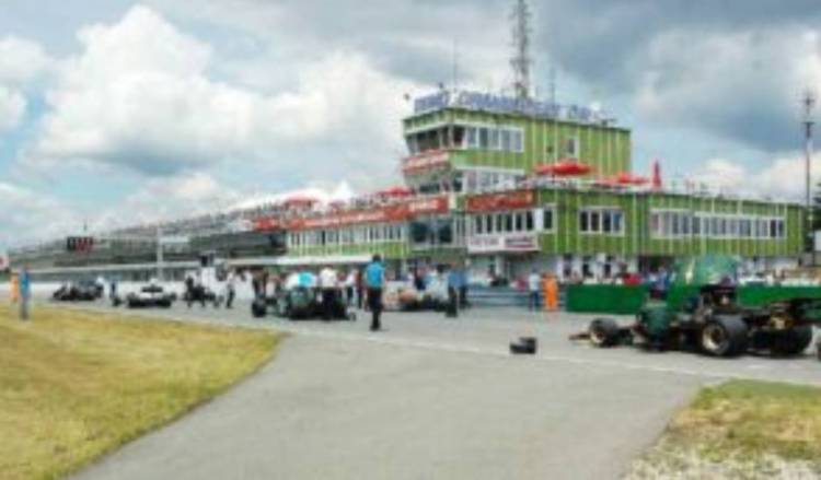 捷克布尔诺国际赛车赛事展览会 BRNO REVIVAL 2024圆满落幕