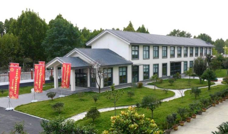 聚焦德国劳保展2025 A+A：百华鞋业携新品，开启防护新体验！