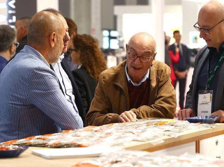 2024年英国伯明翰国际食品及加工展览会：共话零售未来