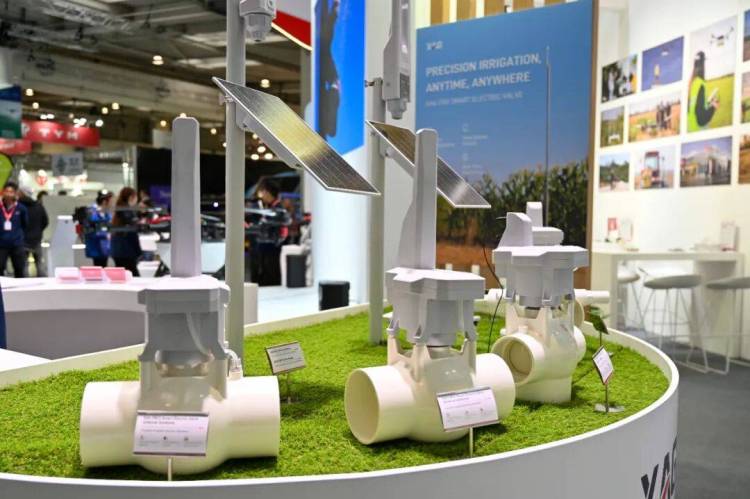 极飞新品首发全球最大农机展Agritechnica 2025汉诺威国际农机展，呈现中国智慧农业实力