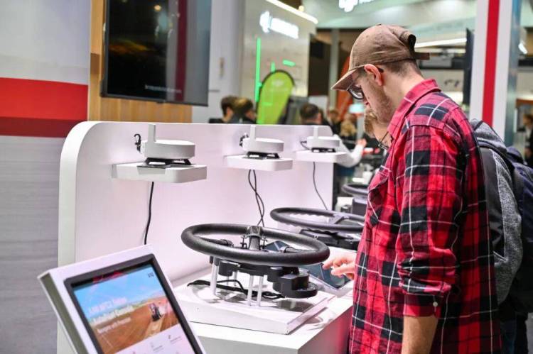 极飞新品首发全球最大农机展Agritechnica 2025汉诺威国际农机展，呈现中国智慧农业实力