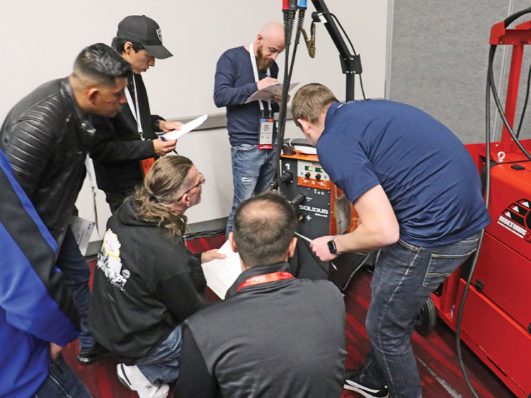 全球改装盛宴来袭！中威车饰UPPF力量再登2025 SEMA舞台