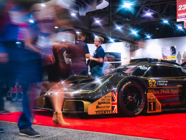 全球改装盛宴来袭！中威车饰UPPF力量再登2025 SEMA舞台