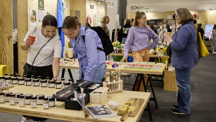 德国汉堡冬季家庭用品展：创意设计与手工艺的完美结合