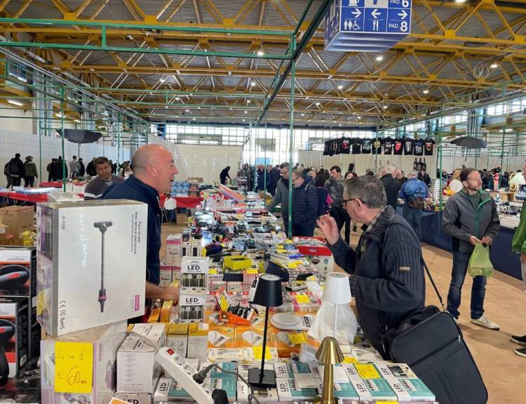 意大利帕多瓦国际电子，广播，摄影展览会 Radioamatore 2 - Fiera della tecnologia 2025圆满落幕