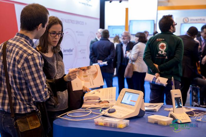 往届展会现场资料图