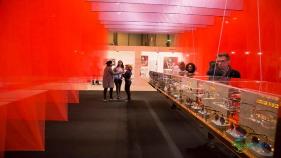 光学时尚展区，汇聚眼镜最新潮流与创新的ExpoÓptica专区