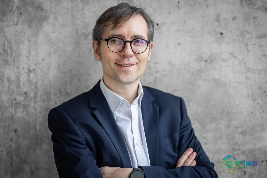 中小企业借力AI聊天解决工业难题