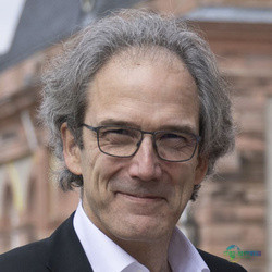 “配电系统利用率低于25%”