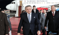 “出师未捷”，斯洛伐克总理称：我方专机在布鲁塞尔机场受损，目前无法起飞