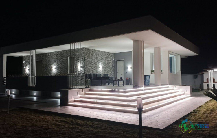 意大利罗马国际建筑行业展览会：Elistec创新设计与高效实施