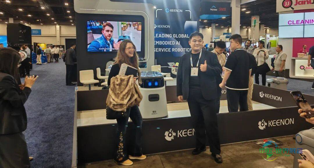 ISSA 2025北美展直击 | 擎朗清洁机器人C55北美首秀，全场景机器人引爆关注！